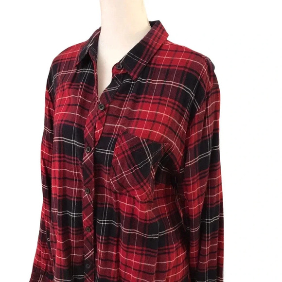 Ladies Red & Black Plaid Top - Picture 5 of 12